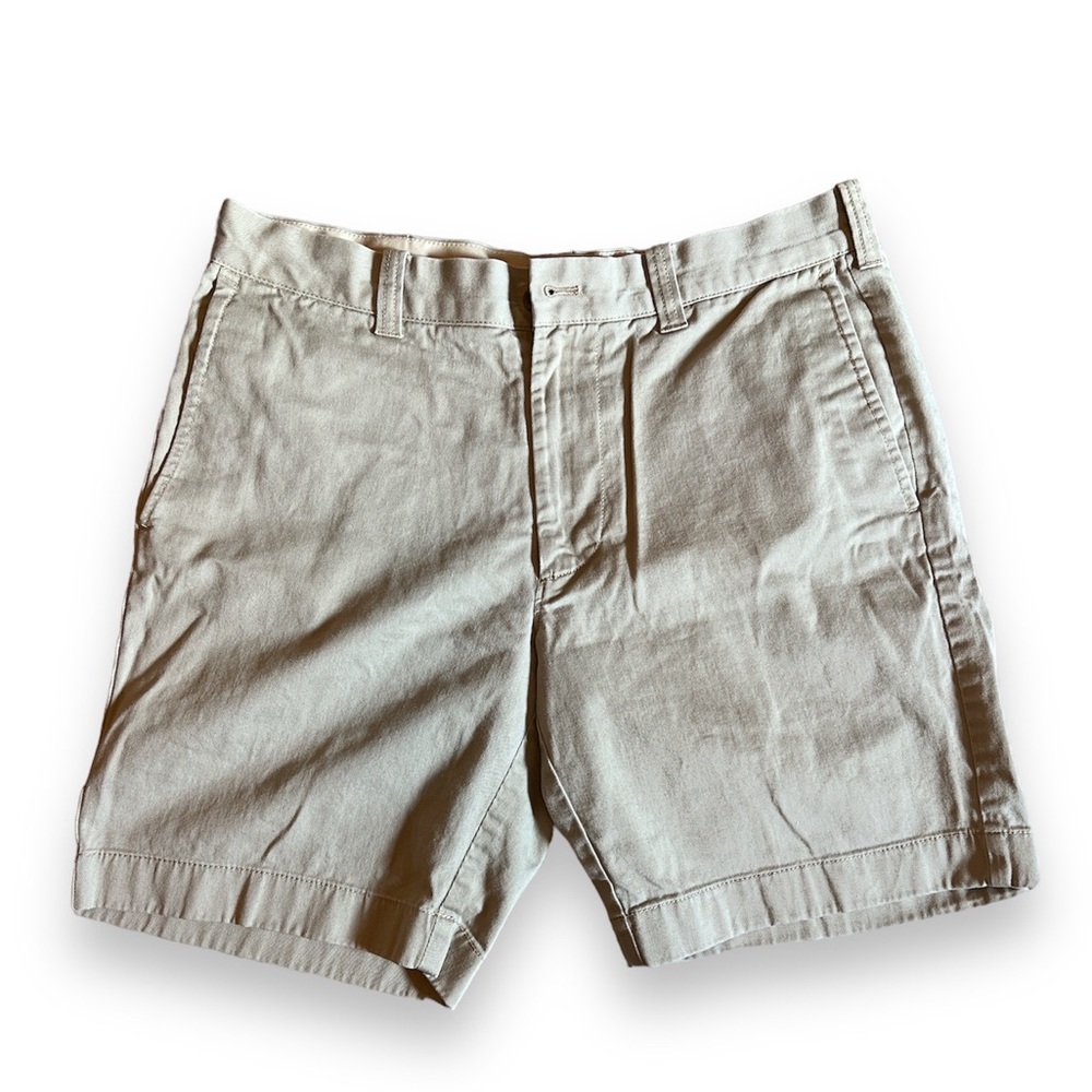 Like new! J. crew flex Gramercy shorts size 32, 8” inseam